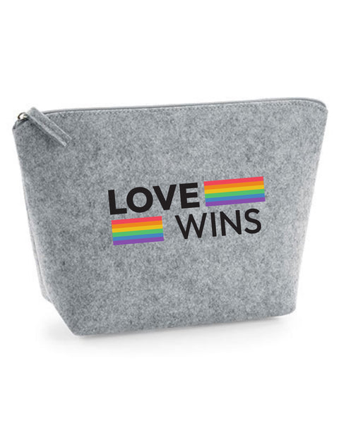 Filz Täschchen Easy S/M 108 Love wins