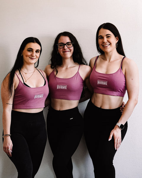 Progressing Posing Crop Top mit Stick