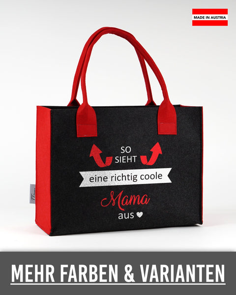 Filztasche „So sieht eine richtig coole Mama aus“ in Schwarz mit roten Seiten und Henkeln