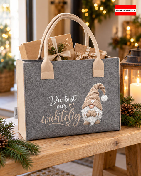Filztasche „Du bist mir wichtelig" in Beige – mittelgraue Tasche mit beigen Henkeln