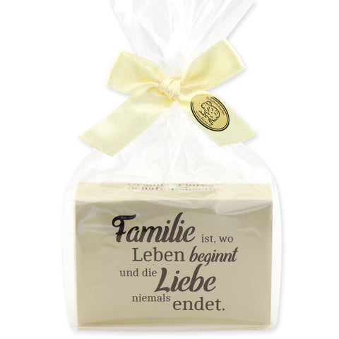 Schafmilchseife eckig 150g Schneerose mit Spruch-Schleife "Familie ist wo Leben beginnt..."