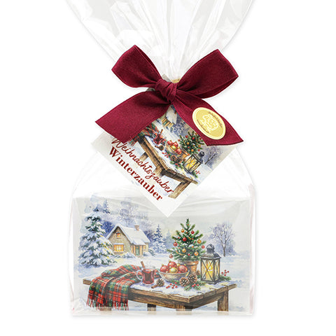 Schafmilchseife eckig 150g Winterzauber verpackt mit Weihnachtszauber-Motiv 26 verpackt in Cello mit Anhängekärtchen
